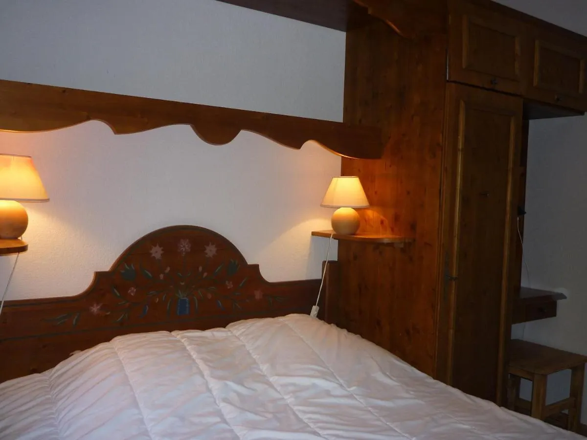 Apartment Rez-De-Jardin Cosy Avec 3 Pieces, Proche Pistes Et Centre De Pralognan-La-Vanoise - Fr-1-464-55