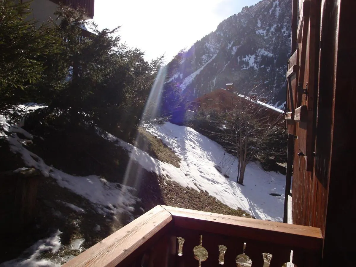 Rez-De-Jardin Cosy Avec 3 Pieces, Proche Pistes Et Centre De Pralognan-La-Vanoise - Fr-1-464-55 0*,